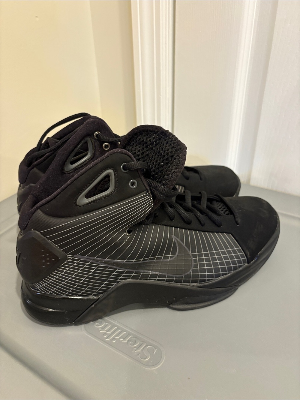 VINTAGE Rare Nike Men’s Hyper Dunks